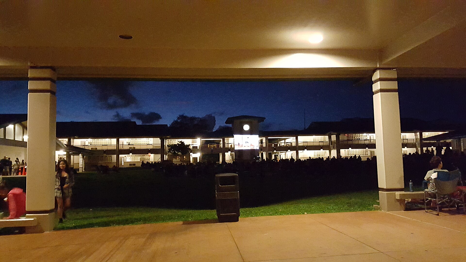 The front of Waikele Elementary School in Waikele, Hawaii, at dusk.