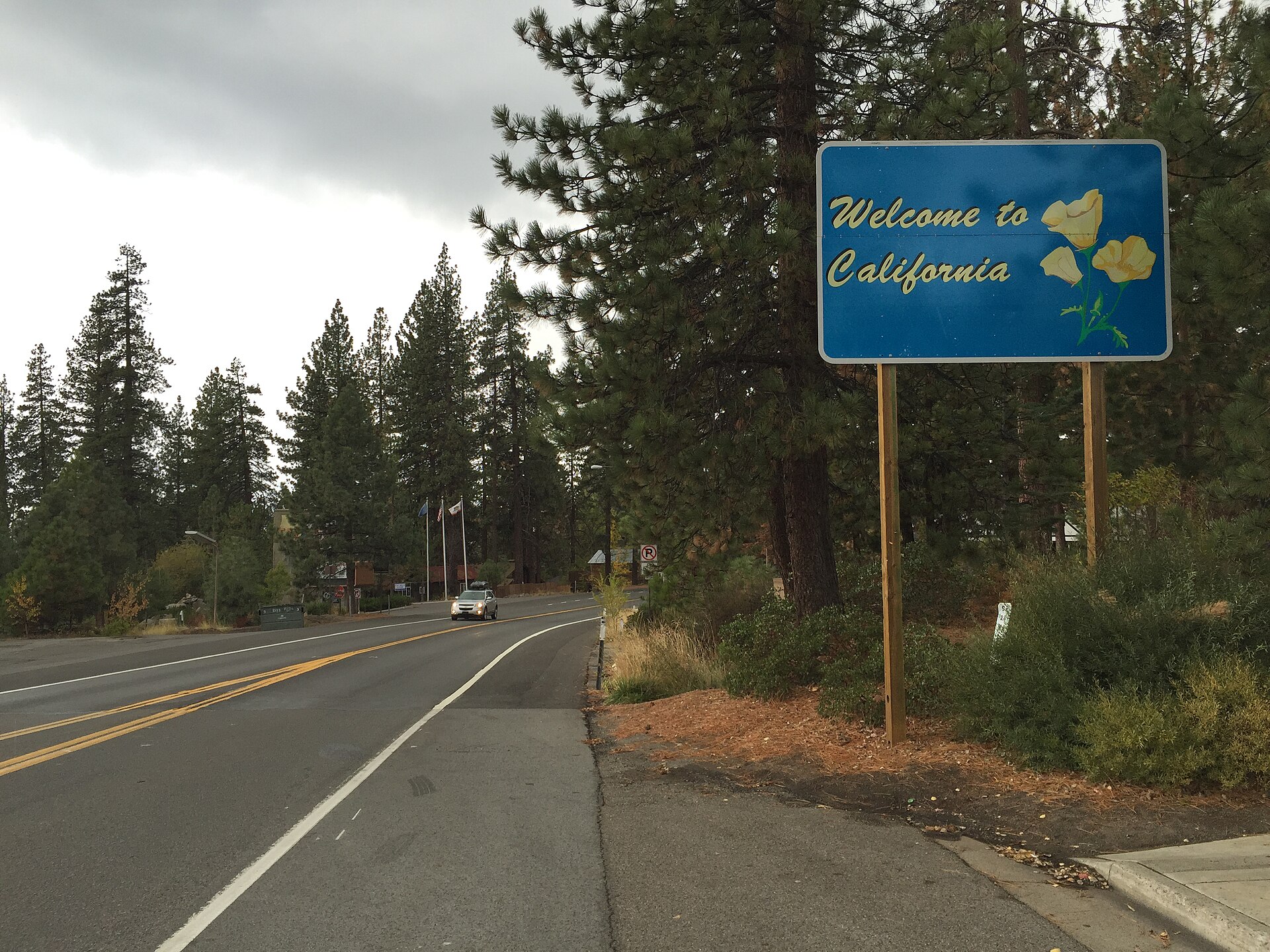 The Welcome to California sign on State Route 28 at the Nevada line, entering Kings Beach.