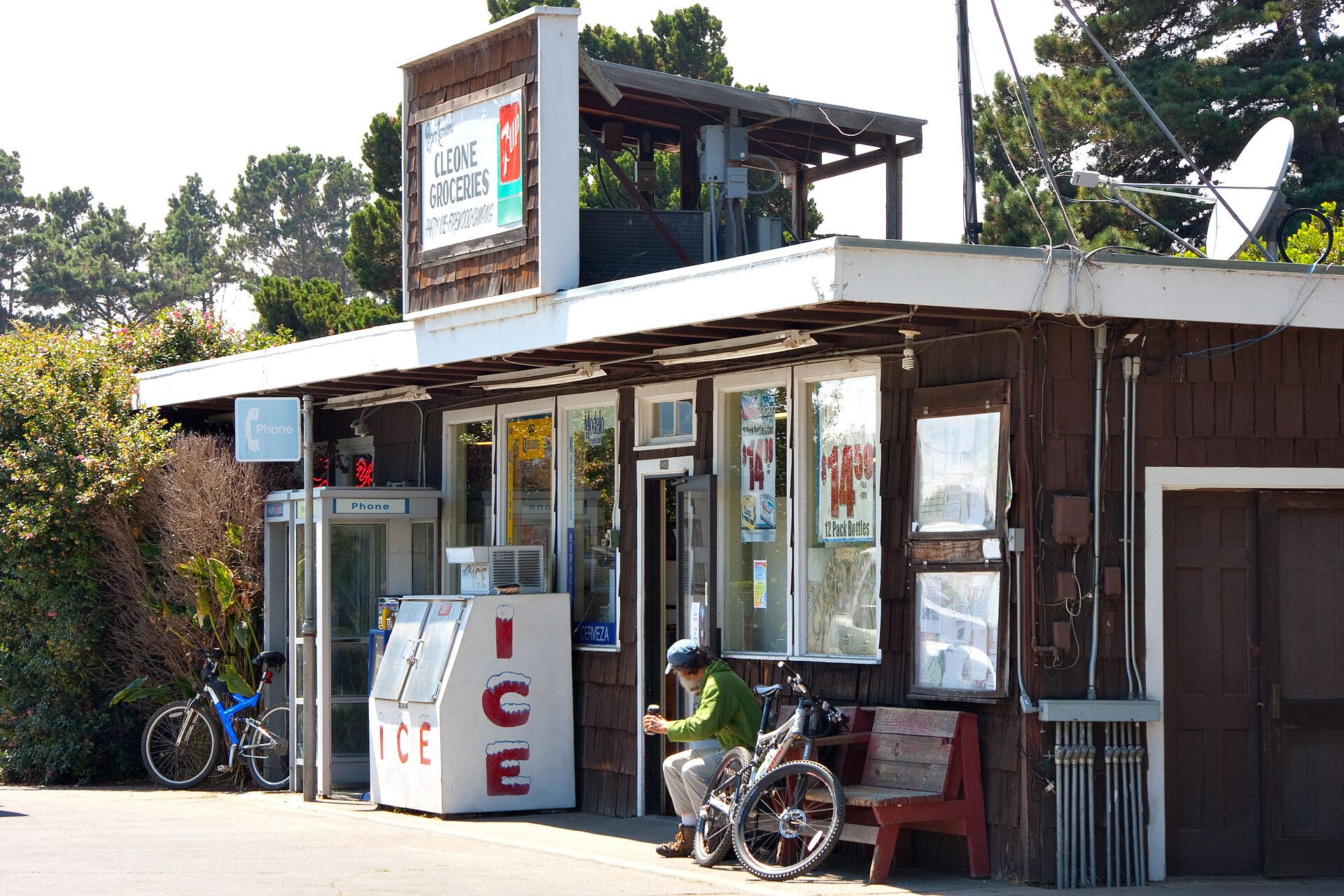 Small wooden grocery store along Highway 1 in Cleone