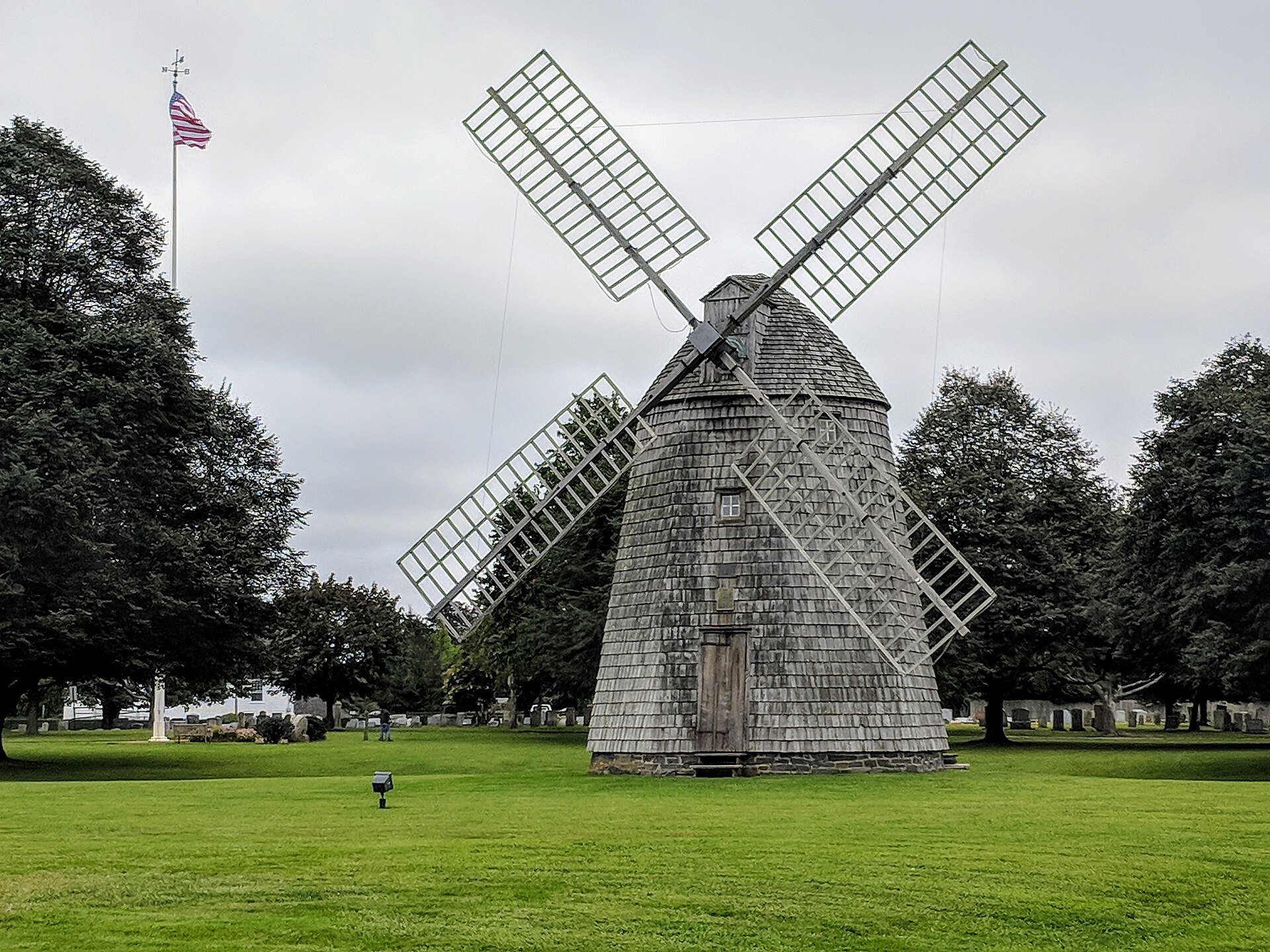 Historic Corwith windmill in Water Mill
