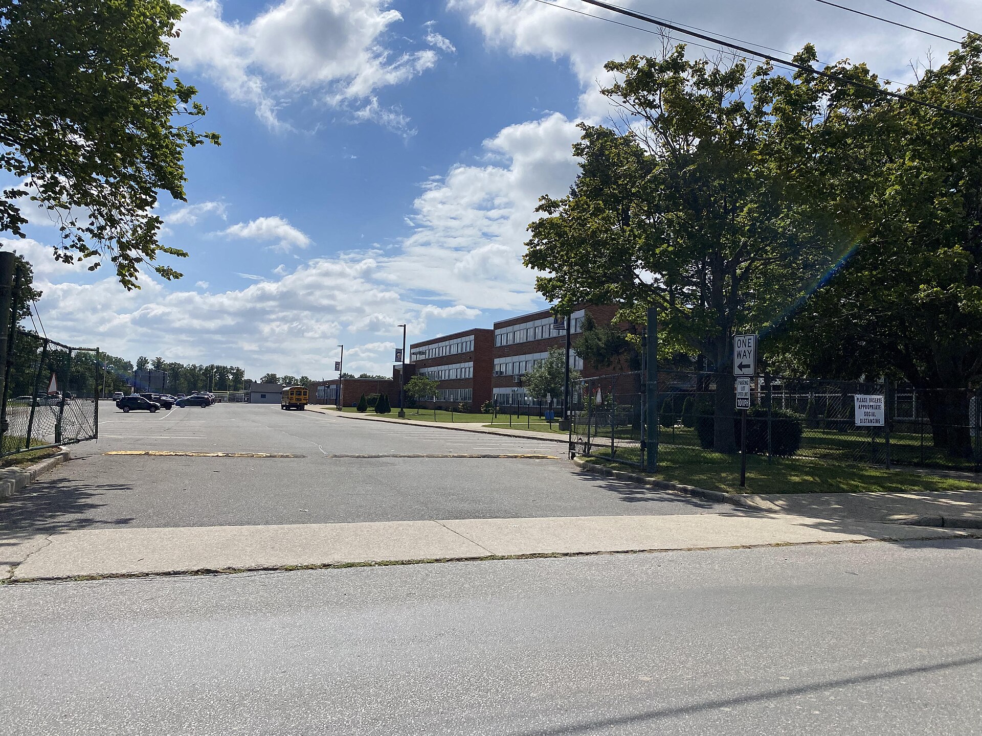New Hyde Park Memorial High School