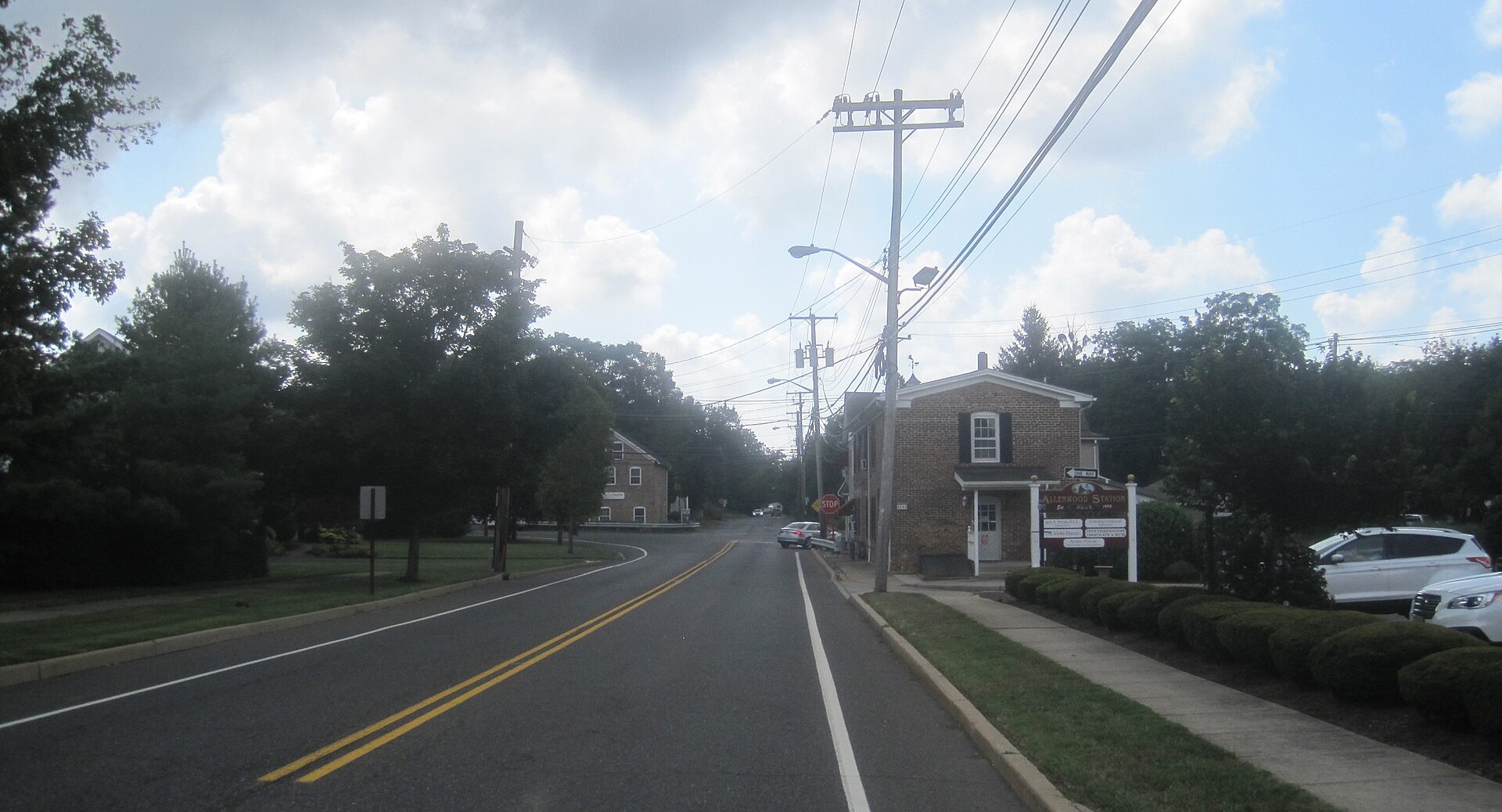 A residential street in Allenwood, New Jersey.