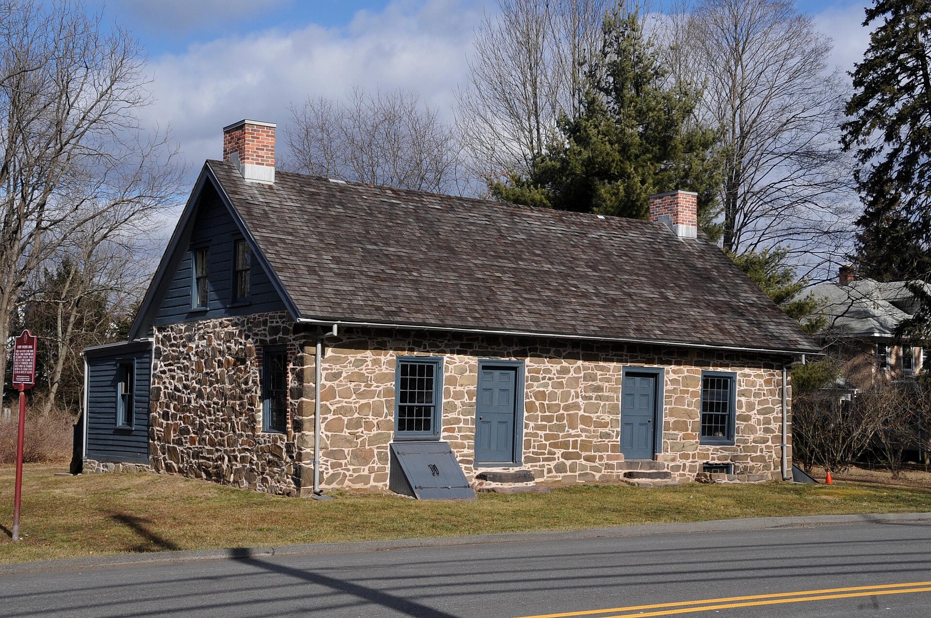The stone Henry Doremus House, a Dutch Colonial in Montville Township, New Jersey.