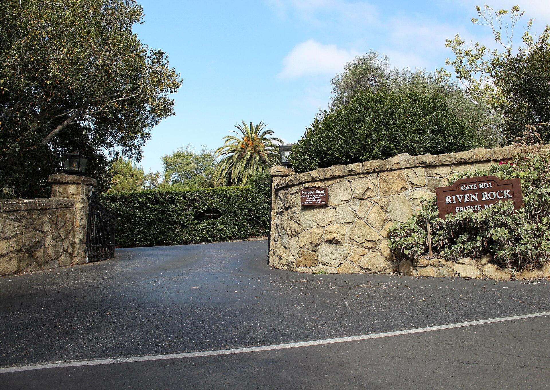 Stone entrance gate of the Riven Rock estate in Montecito