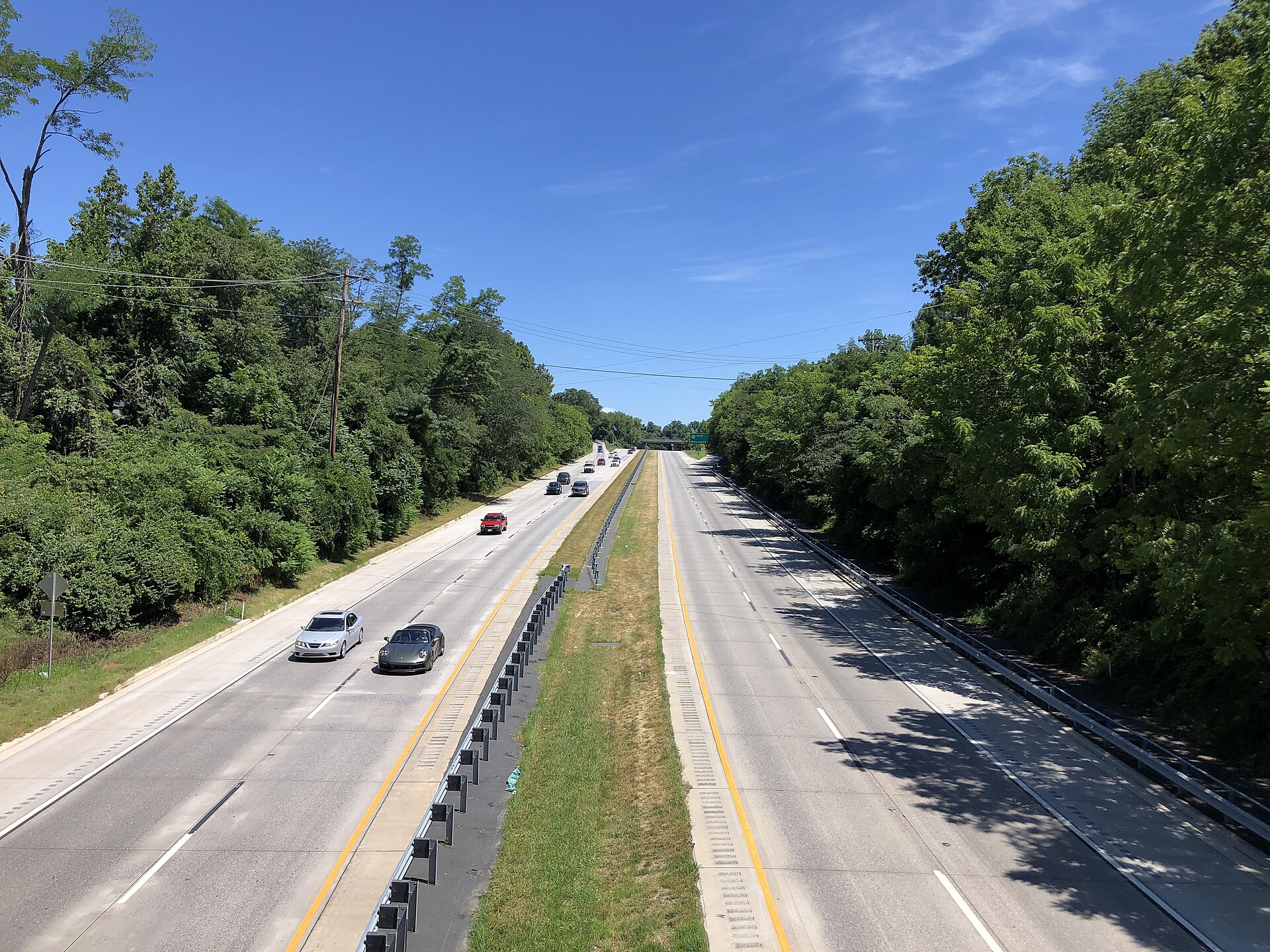View along Delaware Route 100 through Greenville