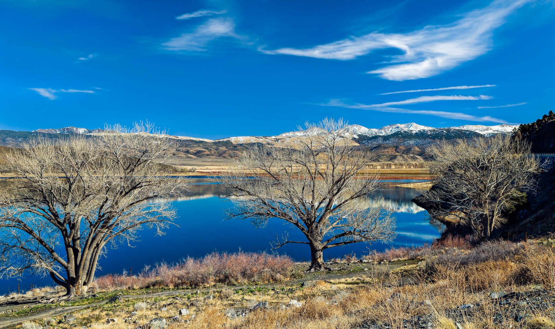 Topaz Lake with snowy mountain peaks beyond