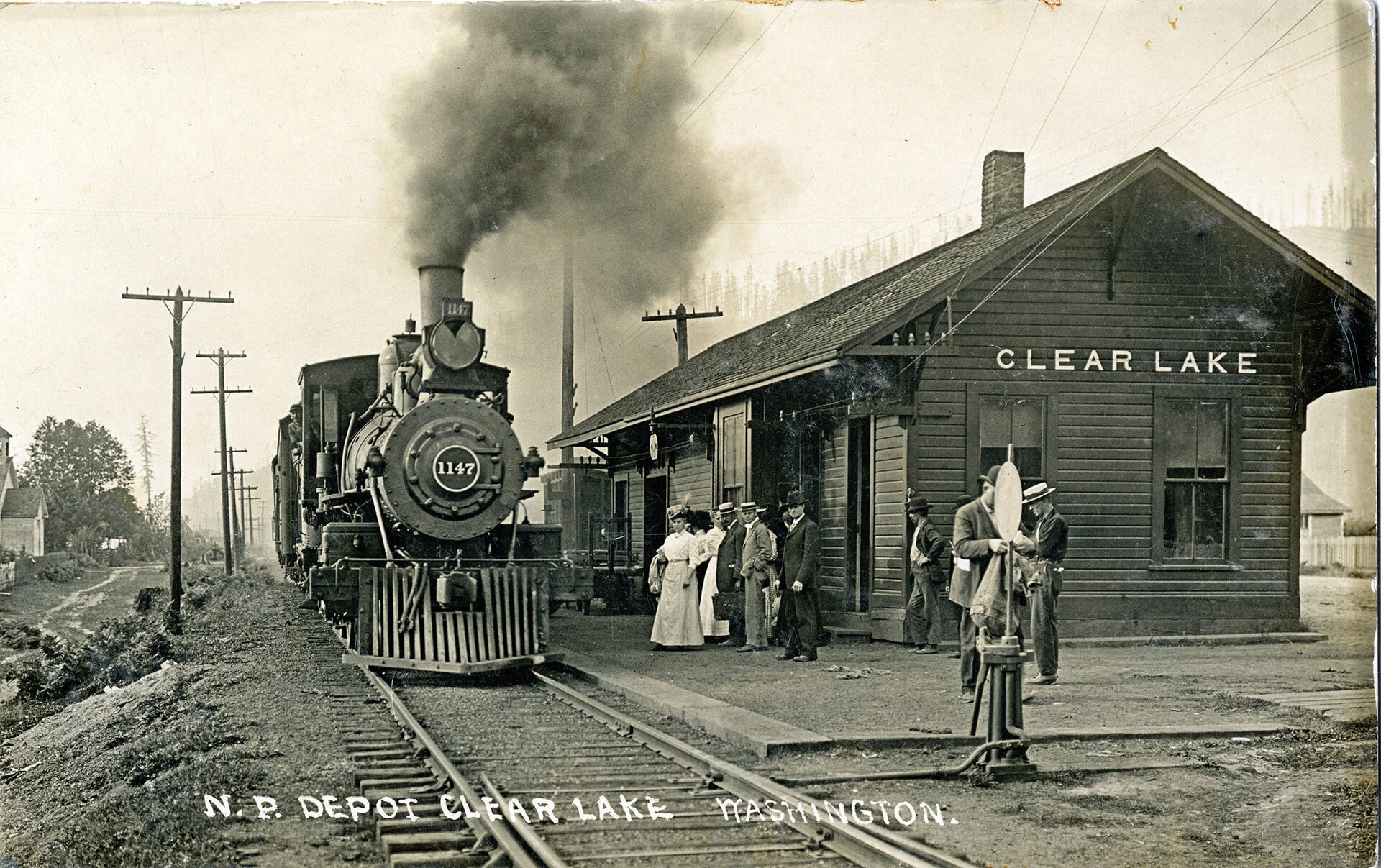 A 1910 postcard of the Northern Pacific railroad depot at Clearlake, Washington.