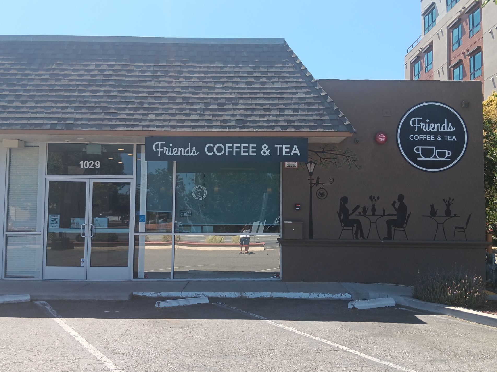 Friends Coffee and Tea shop in the Fruitdale area