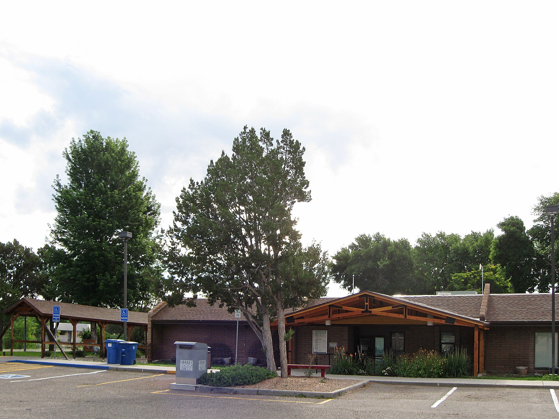 The White Rock branch library in Los Alamos County.