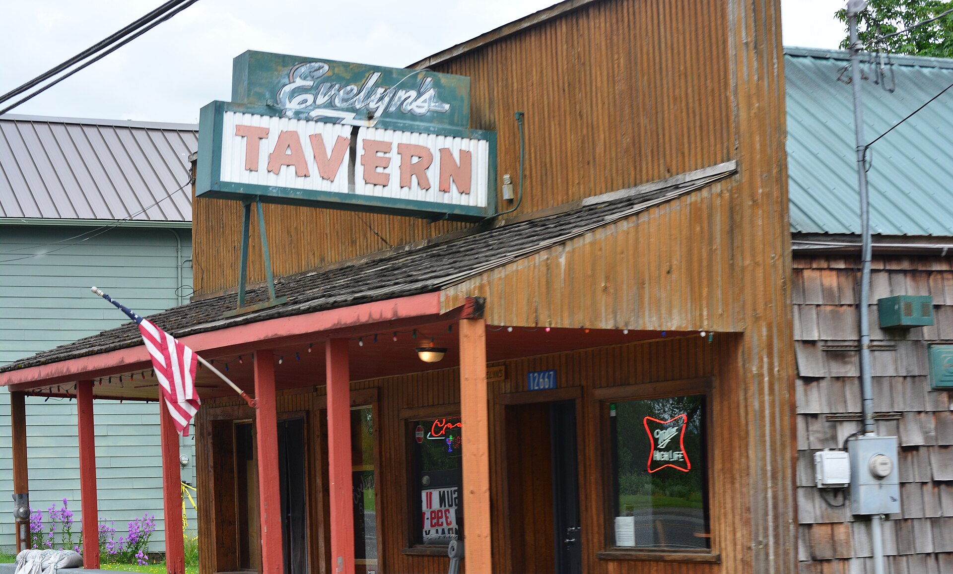 Evelyn's Tavern, a wooden roadside tavern in Clear Lake