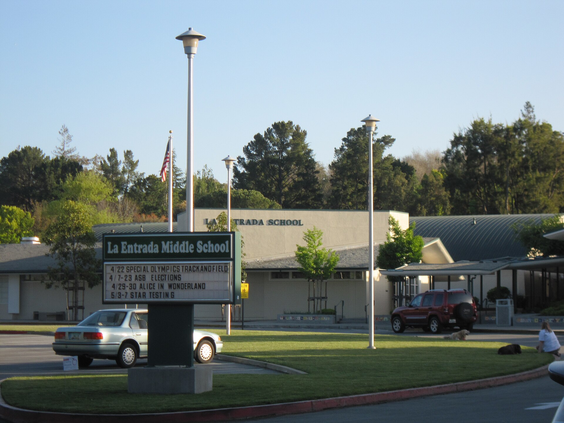 The entrance to La Entrada School in West Menlo Park.