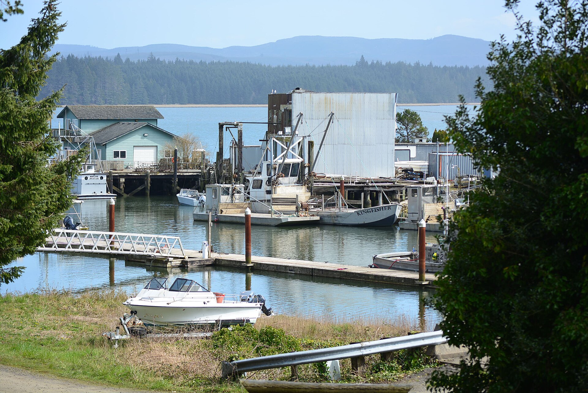 Boats and oyster operations along the waterfront at Bay Center