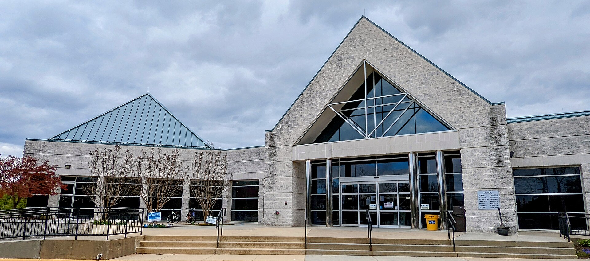 The Centreville Regional Library in Centreville, Virginia