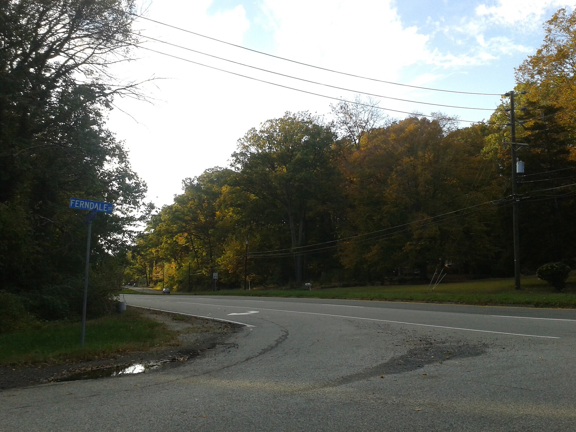 Braddock Road at Ferndale Street in North Springfield, Virginia