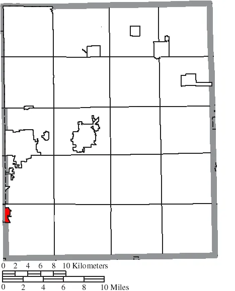 Map of the municipal and township boundaries of Portage County, Ohio, United States, as of the 2000 census, with the location of the vill...