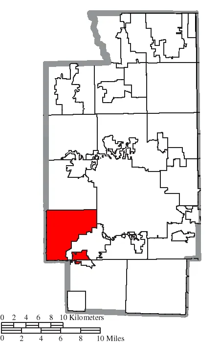 Map of the municipal and township boundaries of Summit County, Ohio, United States, as of the 2000 census, with the location of the city of Norton highlighted.  Township borders are shown only in unincorporated areas in order to differentiate incorporated and unincorporated areas more clearly.