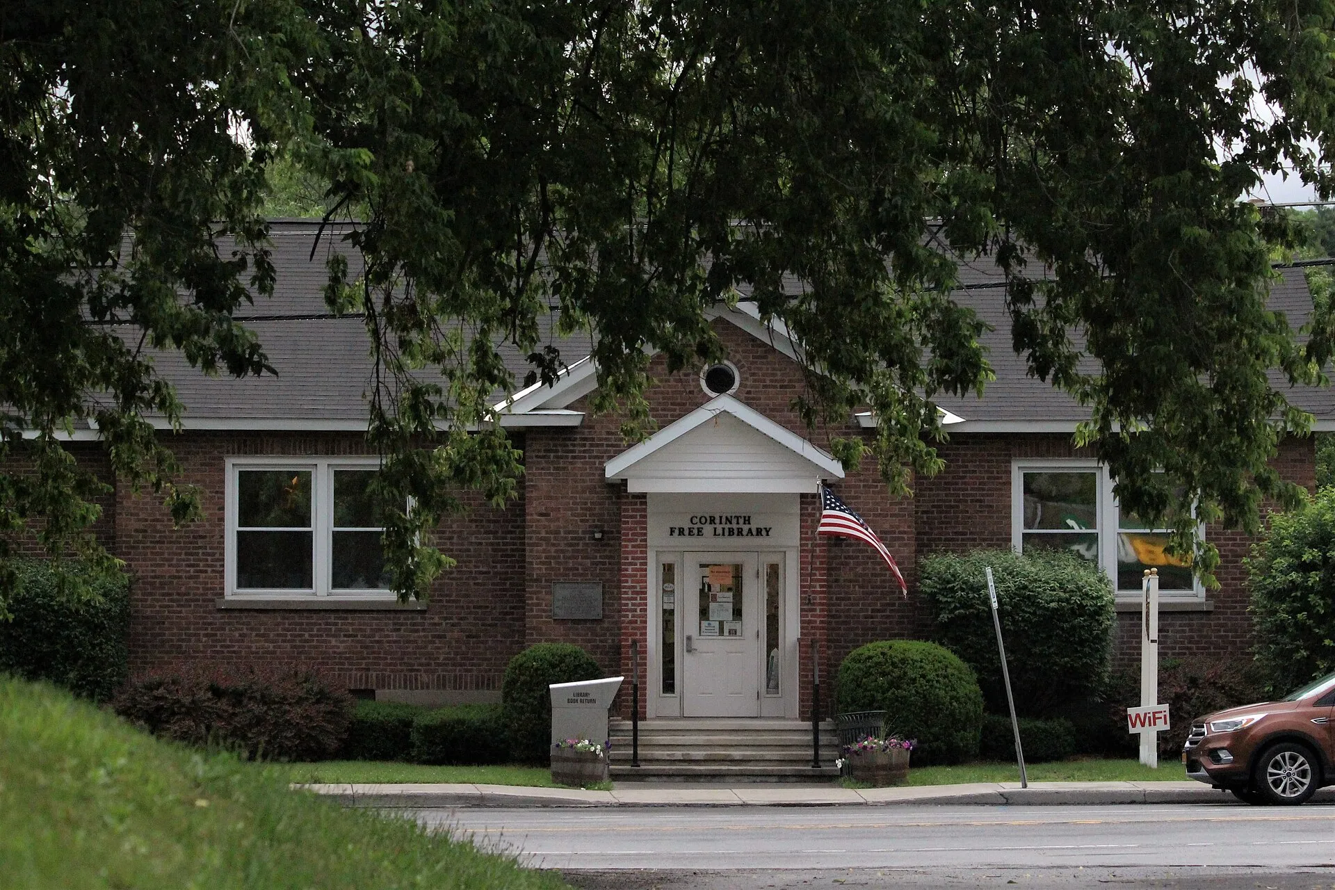 The public library in the village of Corinth