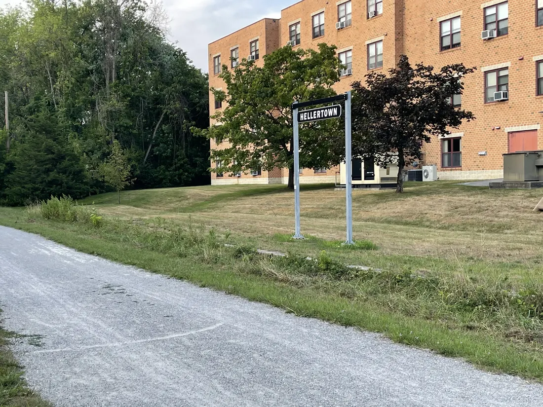 Hellertown station
