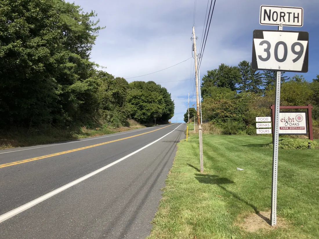 View north along Pennsylvania State Route 309 just north of Memorial Road in Lynn Township, Lehigh County, Pennsylvania