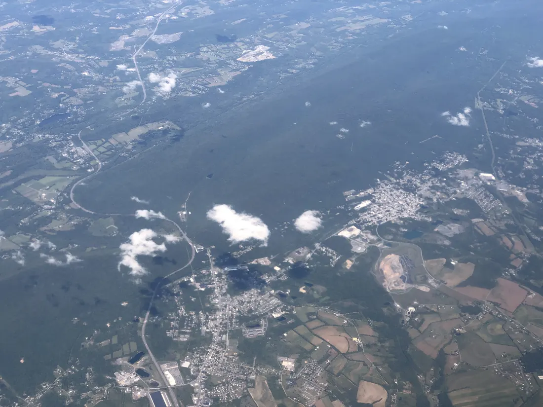 Aerial view of northeast Northampton and southeast Monroe counties in Pennsylvania, centered near the border of Hamilton and Washington townships - Wind Gap borough is in lower left, Pen Argyl right center