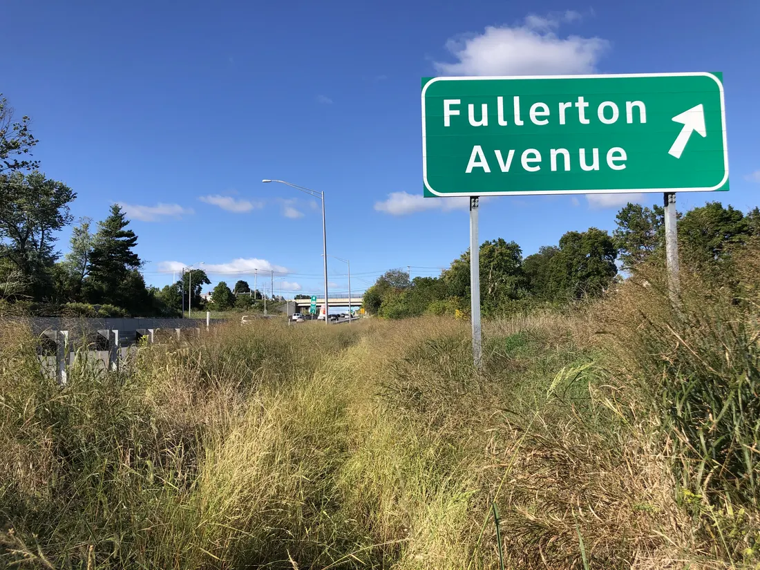 View west along U.S. Route 22 (Lehigh Valley Thruway) at the exit for Fullerton Avenue in Whitehall Township, Lehigh County, Pennsylvania