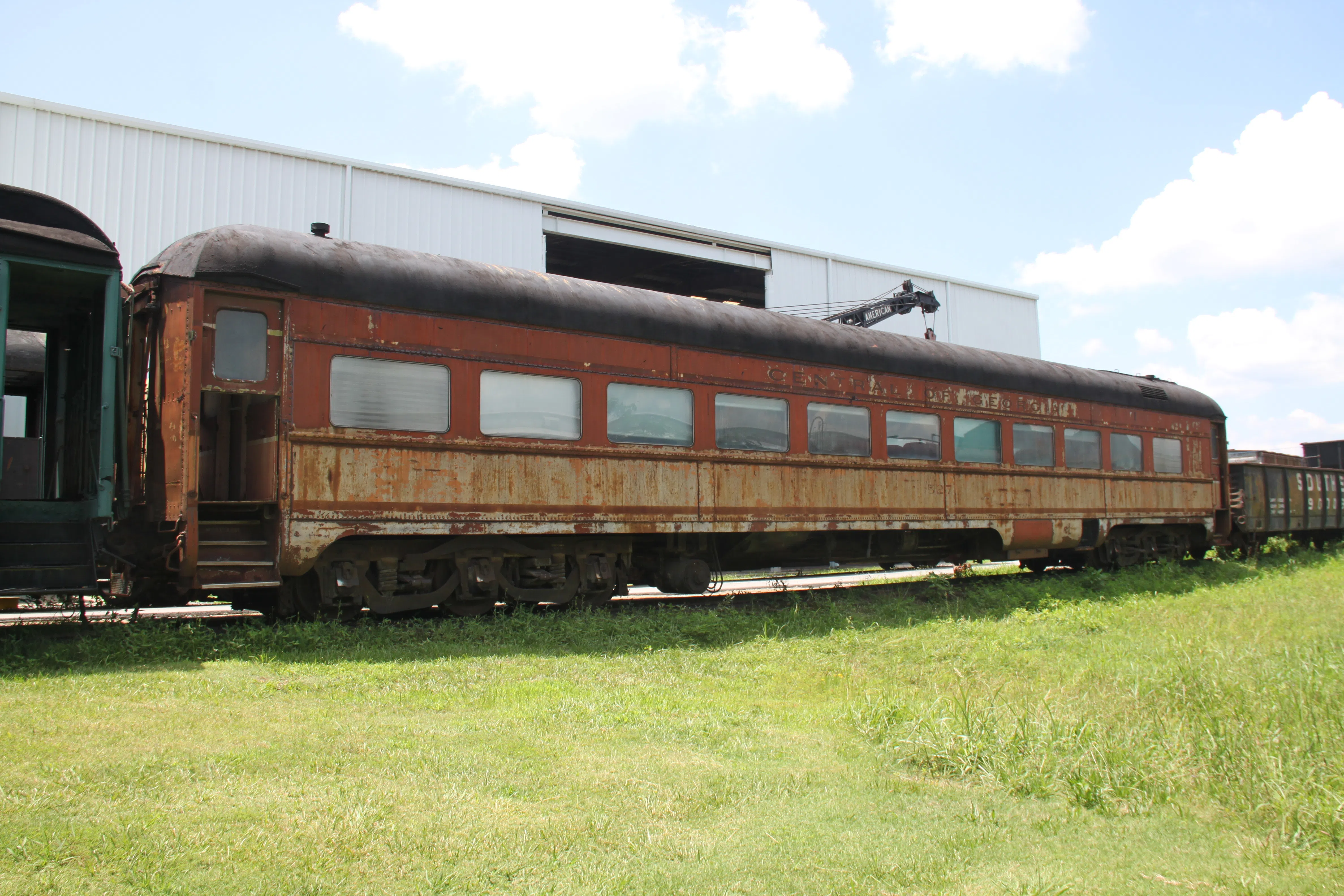 Central of Georgia Coach No. 527 in 2012. Southeastern Railway Museum, Duluth, Georgia. Complete indexed photo collection at WorldHistoryPics.com