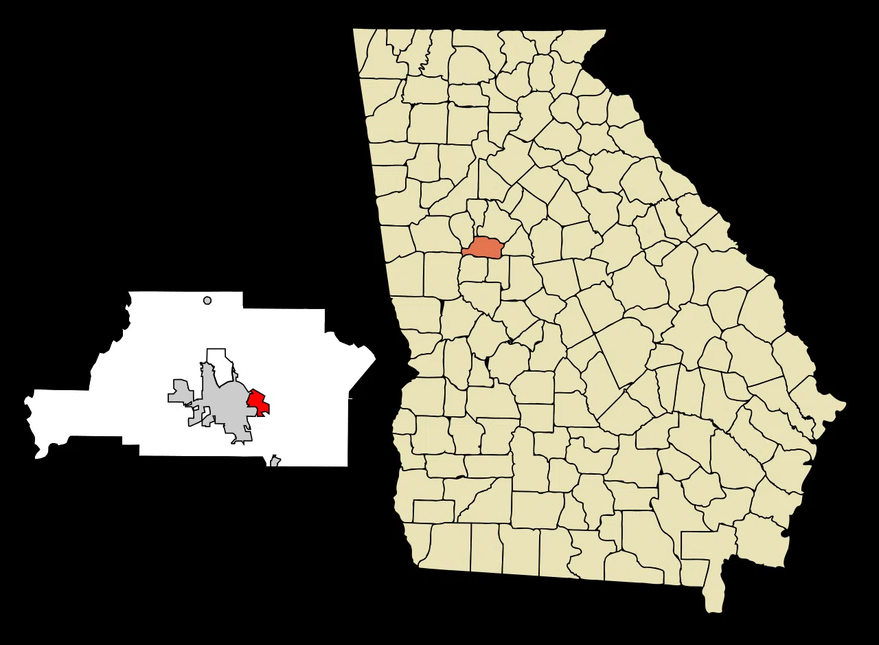 This map shows the incorporated and unincorporated areas in Spalding County, Georgia, highlighting East Griffin in red. — License: