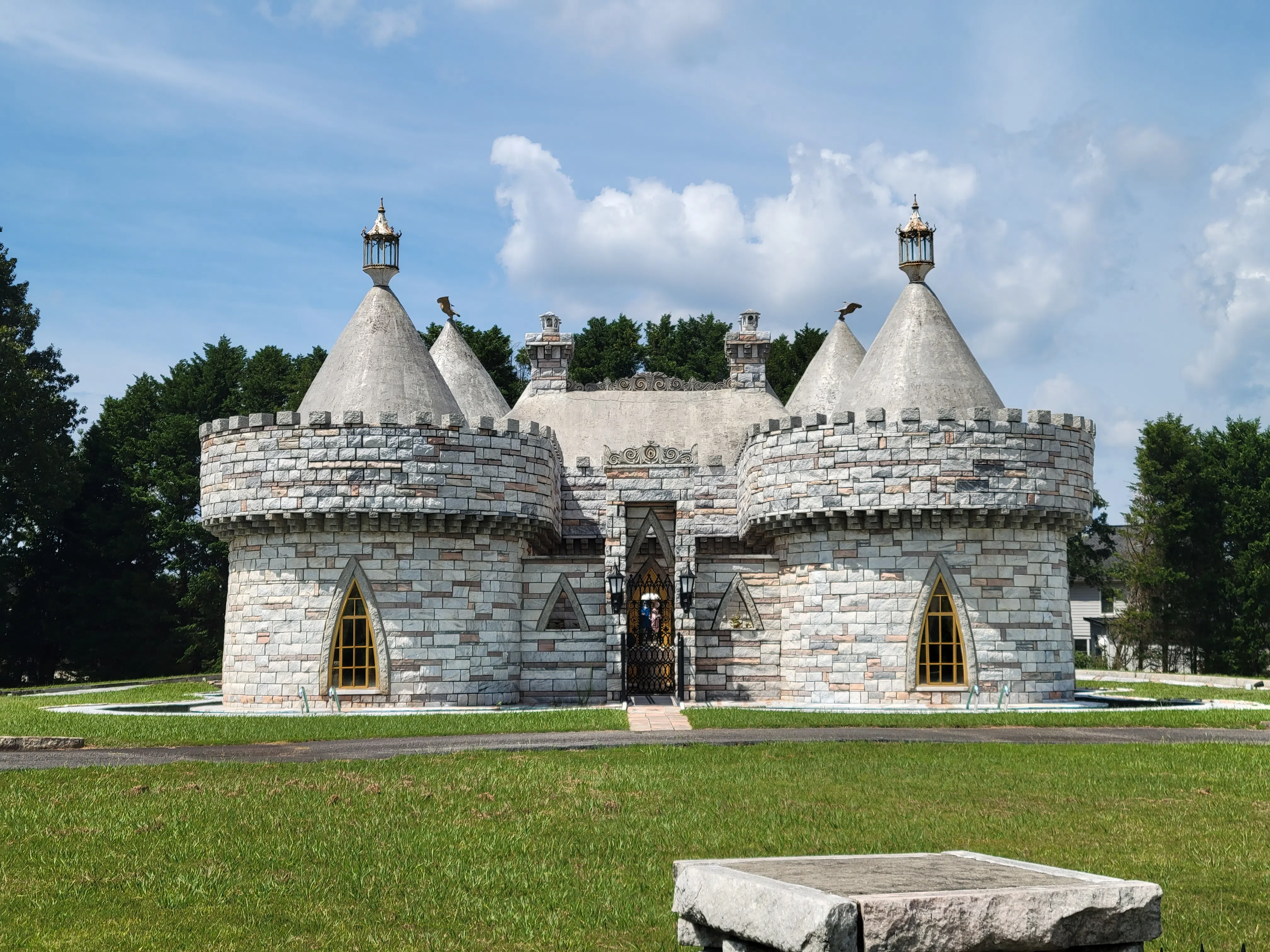 Dwarf Castle closeup, Milton Georgia