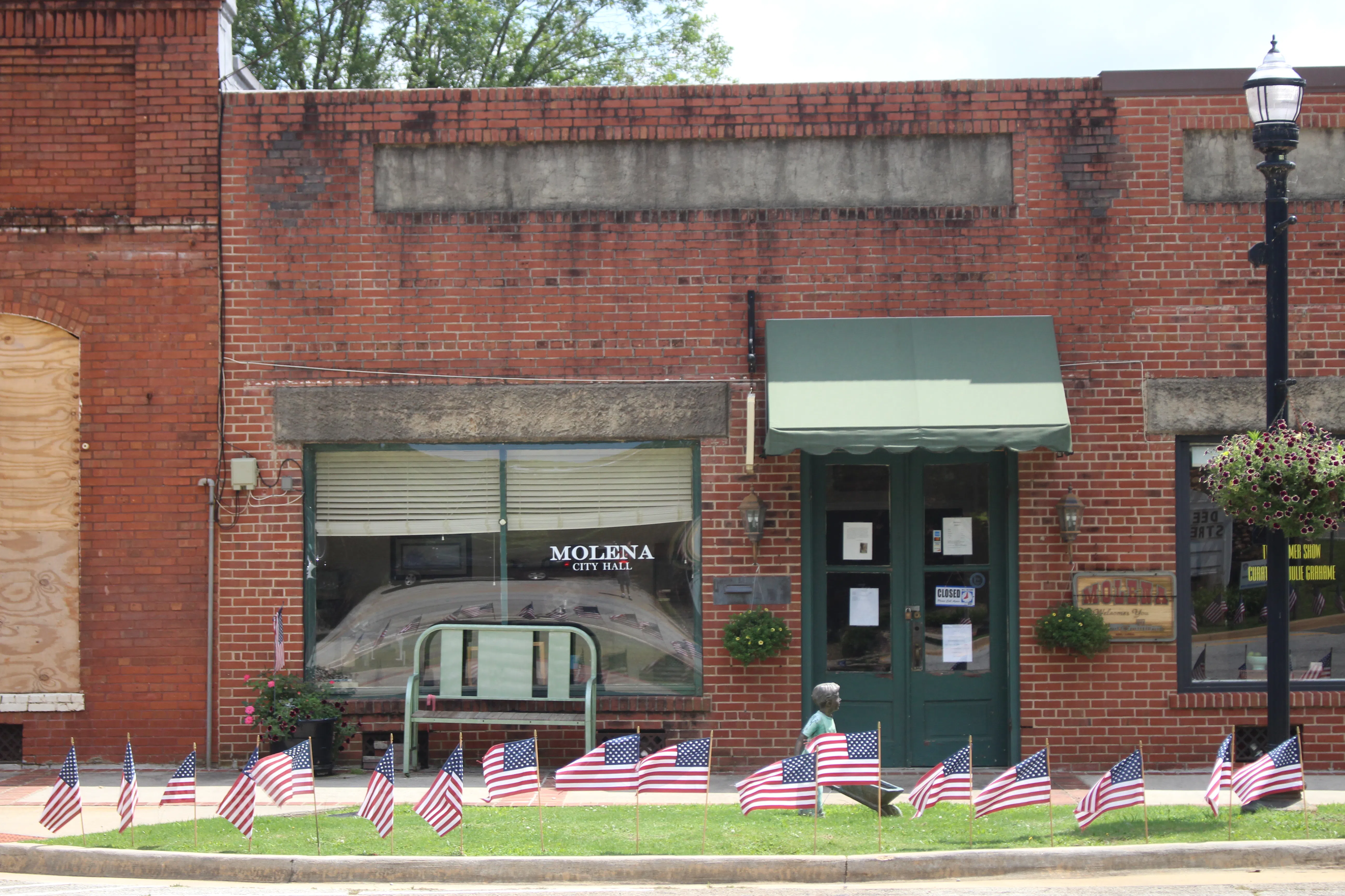 Molena City Hall, Molena, Pike County, Georgia — License: