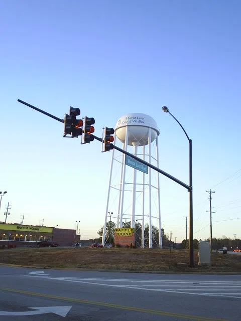 The City of Villa Rica's Mirror Lake water tank on Mirror Lake Blvd behind Waffle House