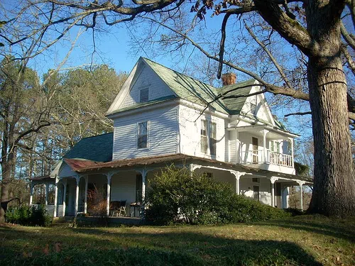 Historic home off Reinhardt College Parkway, Waleska, Ga