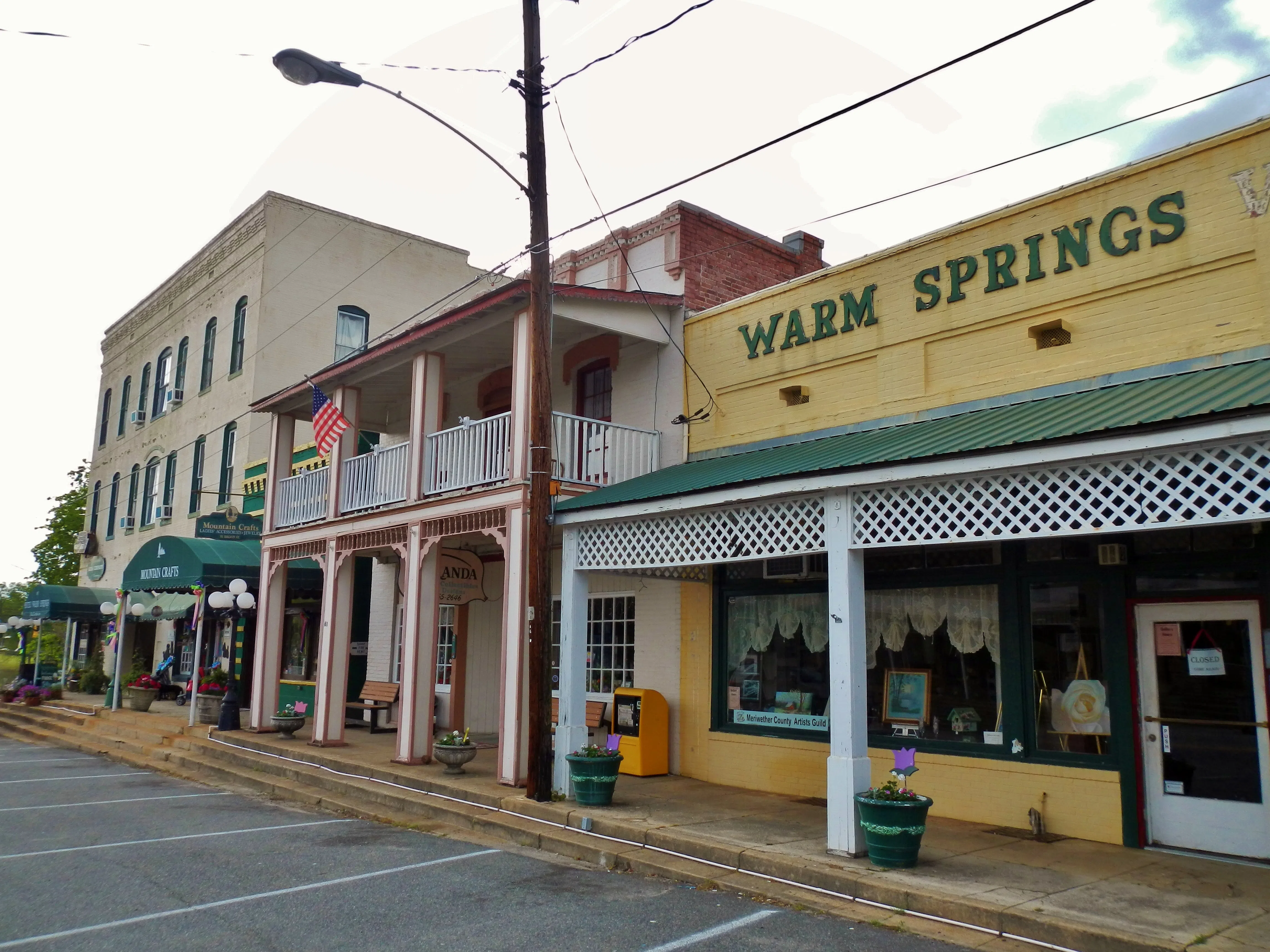 This is a photo of Broad Street in Warm Springs, Georgia, USA. It was taken by me, Rivers Langley. — License: