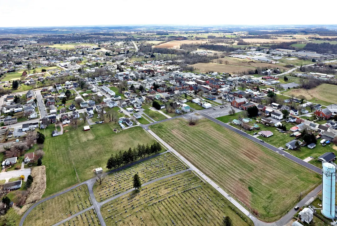 Taneytown MD Aerial #6796 032122 Lkg SW
