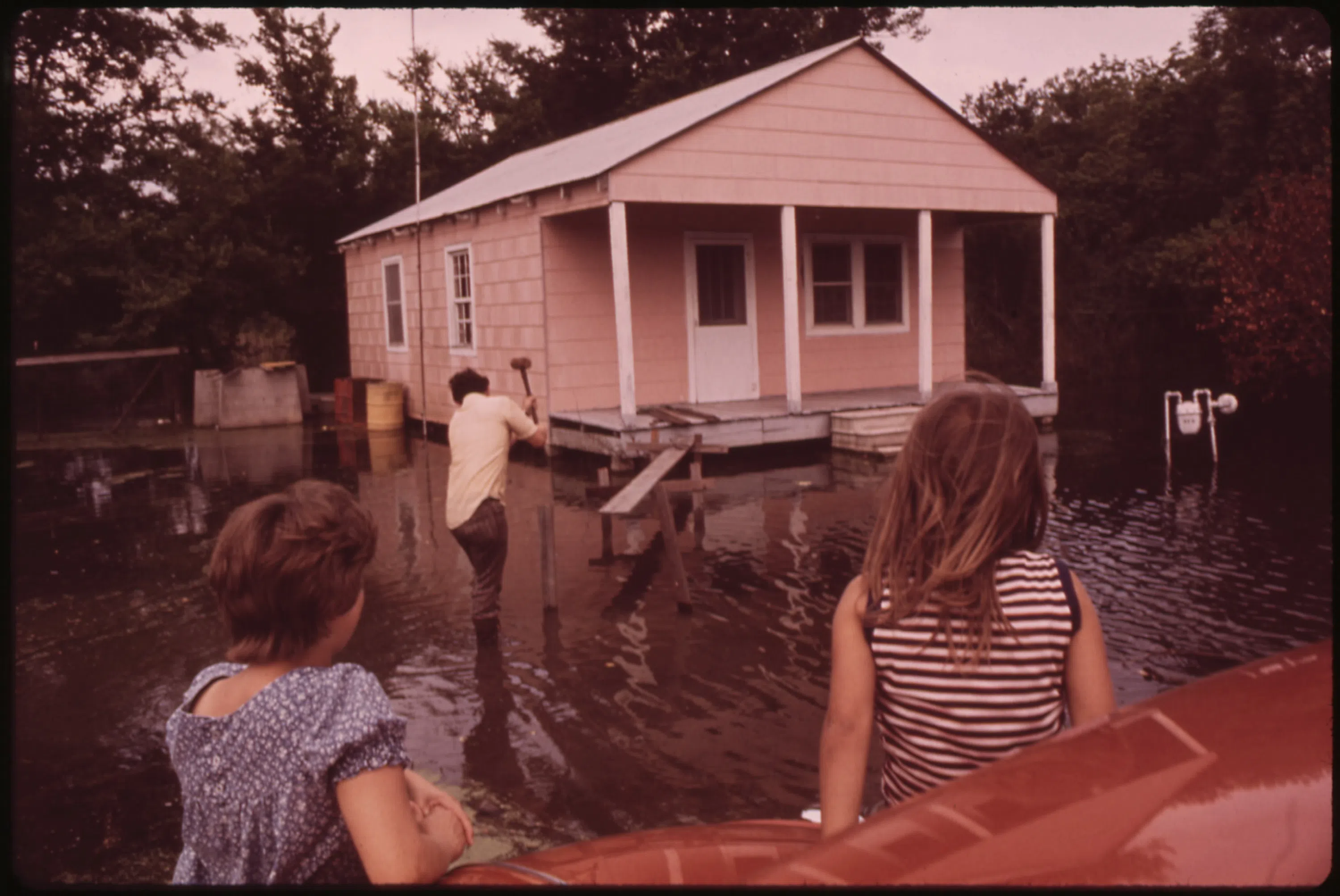 Unprecedented flooding in Pierre Part during the spring 1973 Mississippi River flood