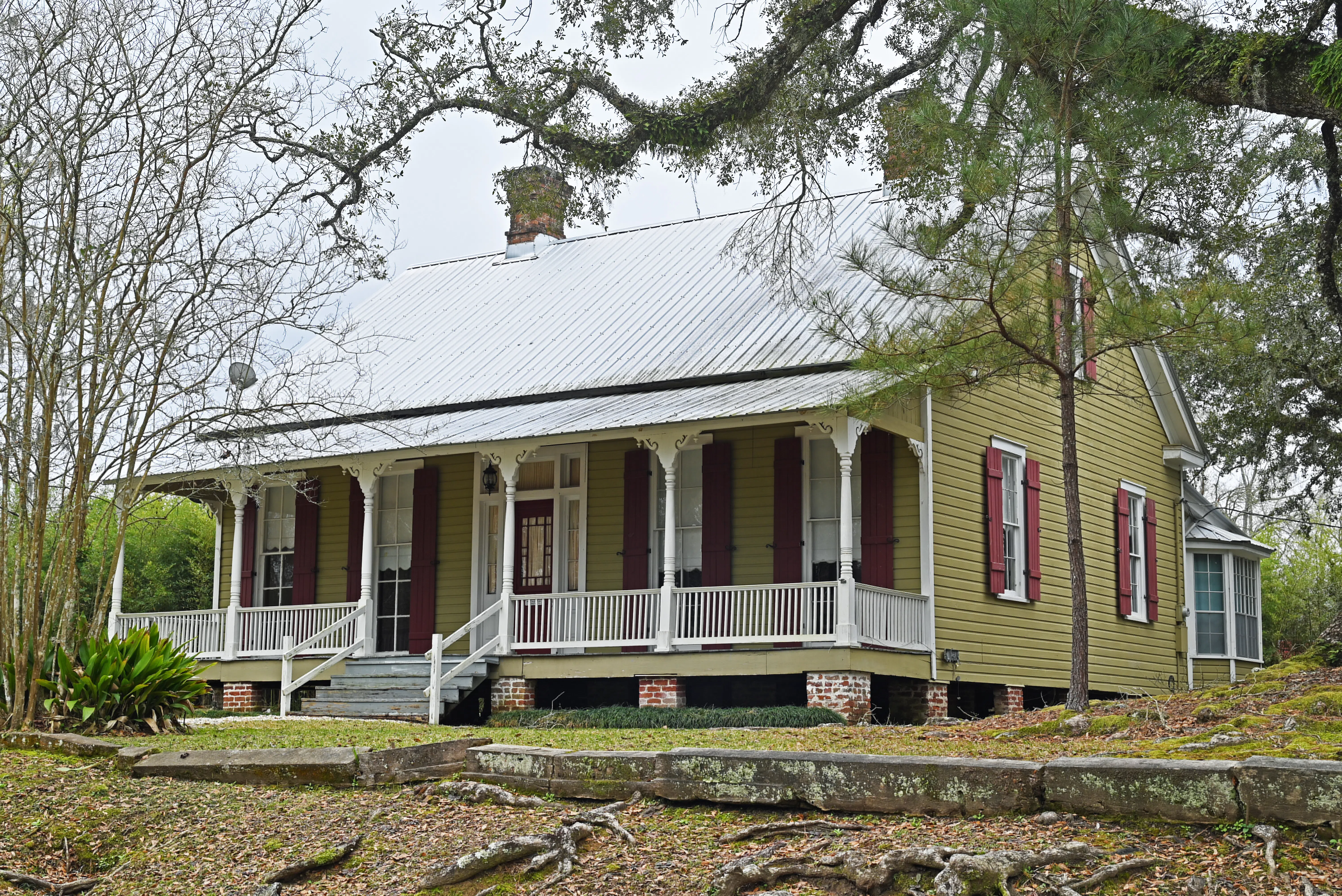 Luther V. and Josie N. Settoon House, Springfiels, Louisiana, U.S