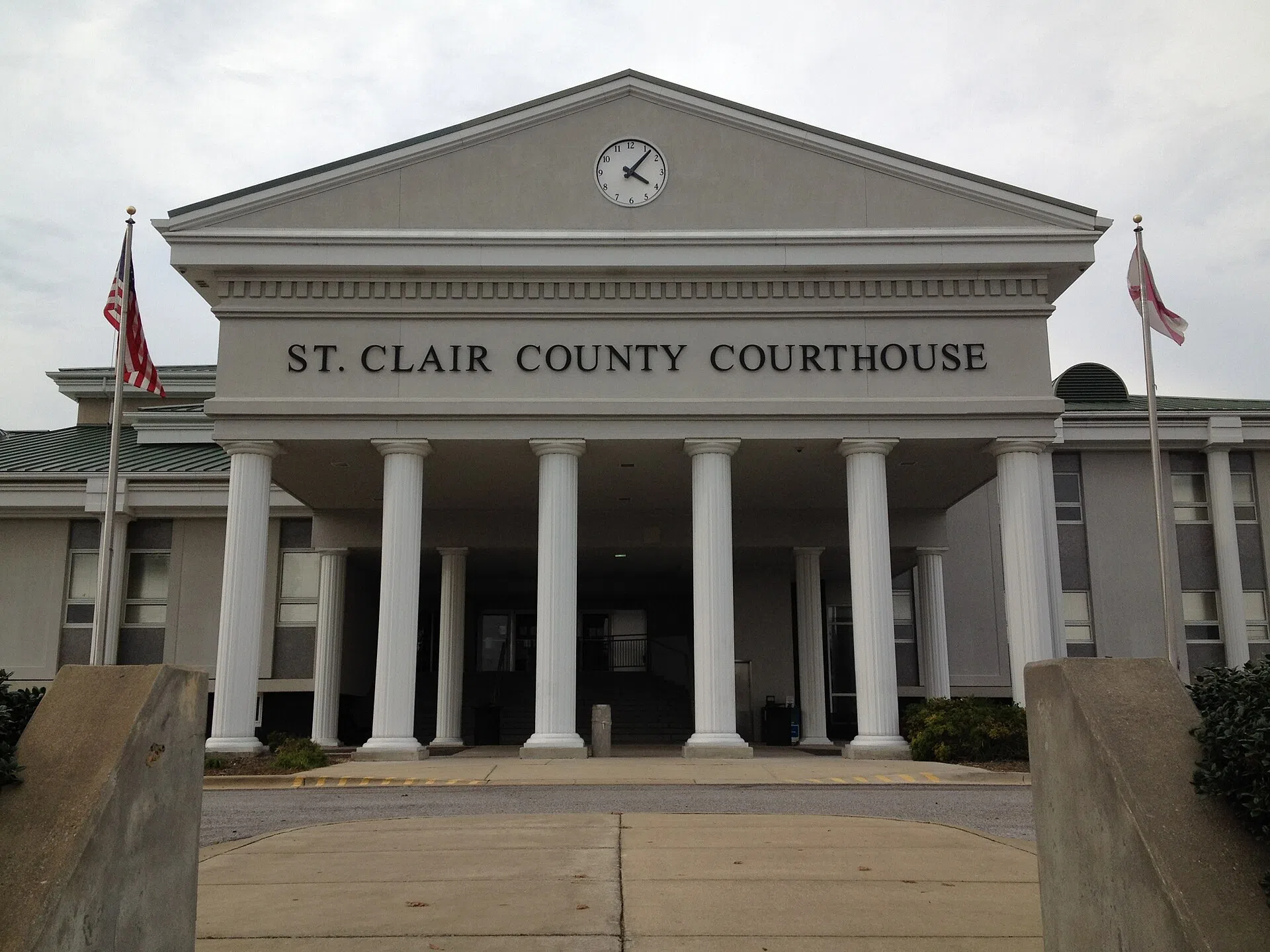 St. Clair County courthouse in Pell City, Alabama