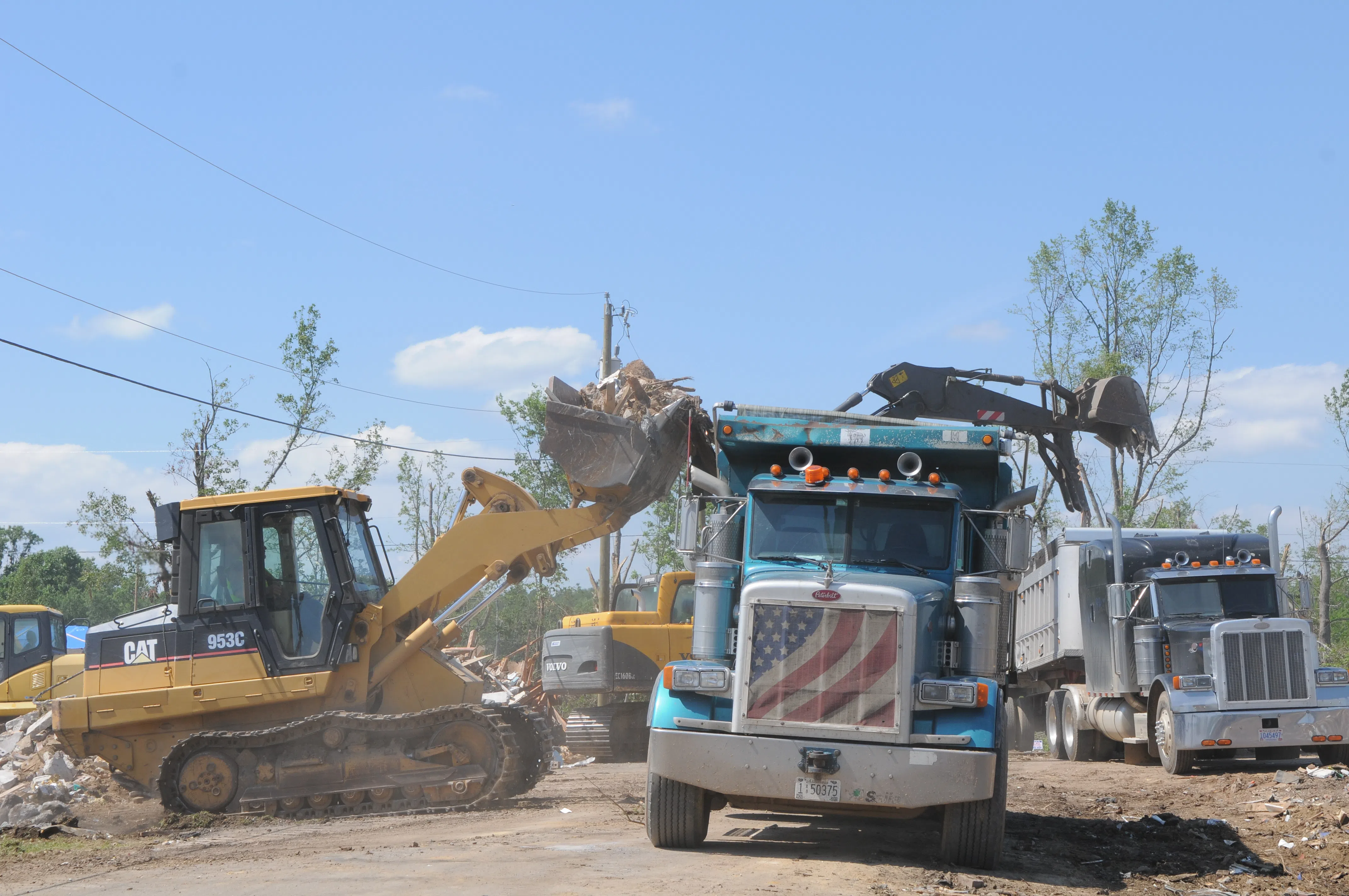 The original database describes this as: Title: Pleasant Grove Al., moving forward a month after the tornado Production Date: 05/27/2011 Caption: Pleasant Grove, Ala. , May 27, 2011 -- The April torna