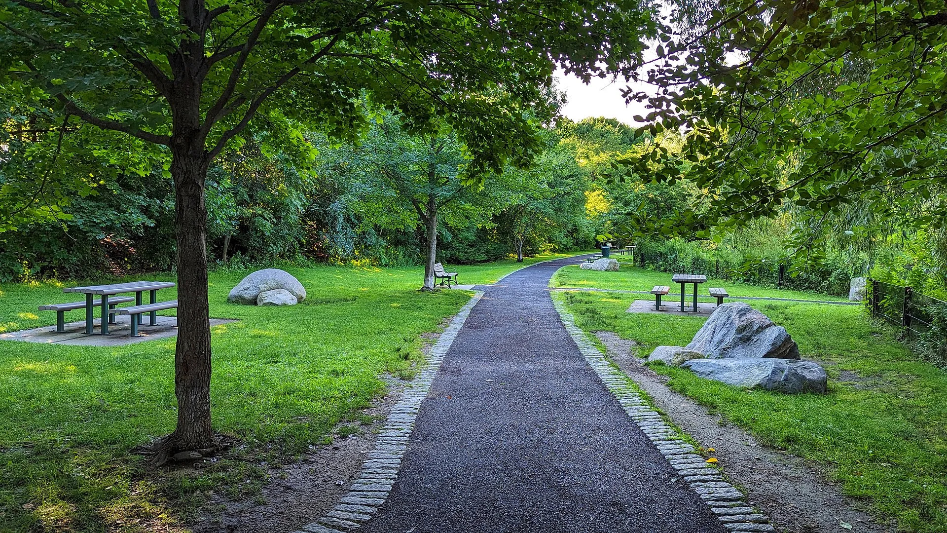 Spy Pond pathway - Arlington, Massachusetts, USA.