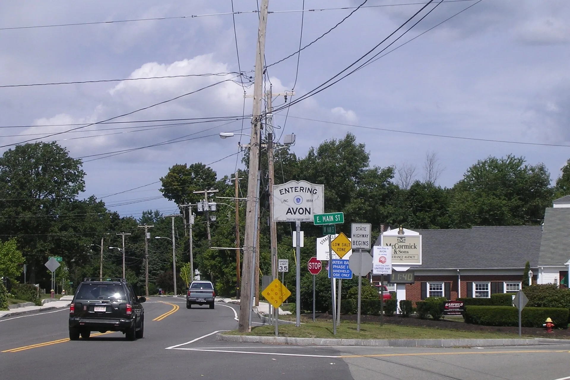 Entering Avon from Brockton on North Main Street, Avon Massachusetts
