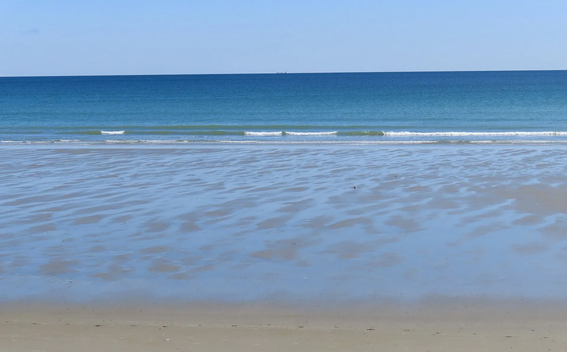 Nantasket Beach in the morning, Hull.