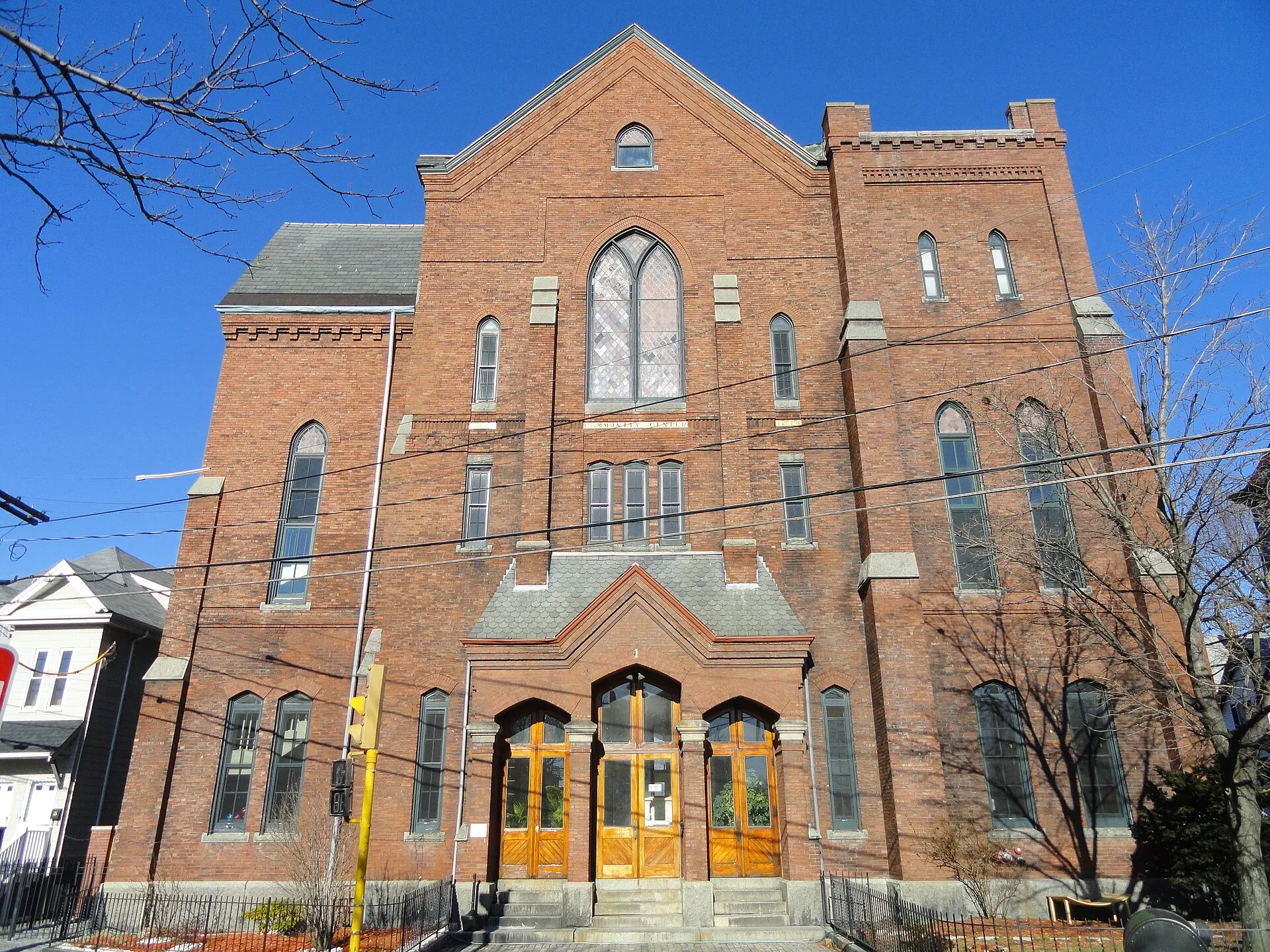 The former First United Methodist Church, 1 Summer Street, Somerville, Massachusetts, USA. Converted to condominiums.