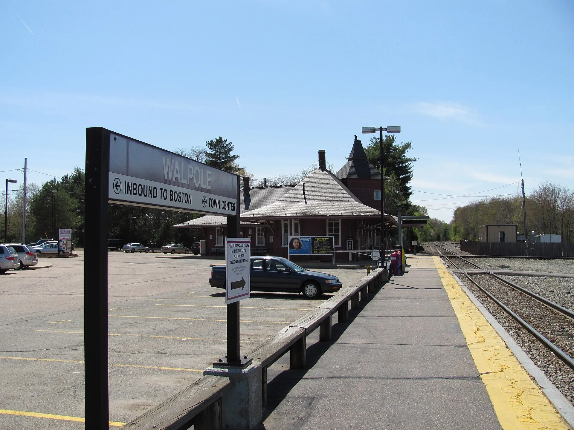 Walpole MBTA Station, Walpole Massachusetts