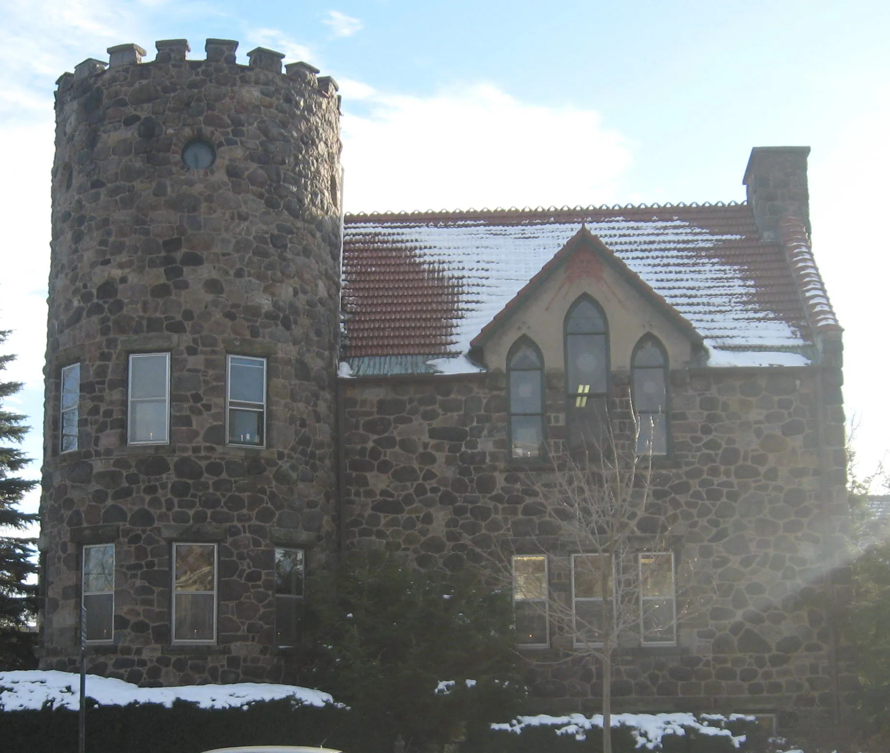 Aurora Town Hall (former Roycroft Chapel)