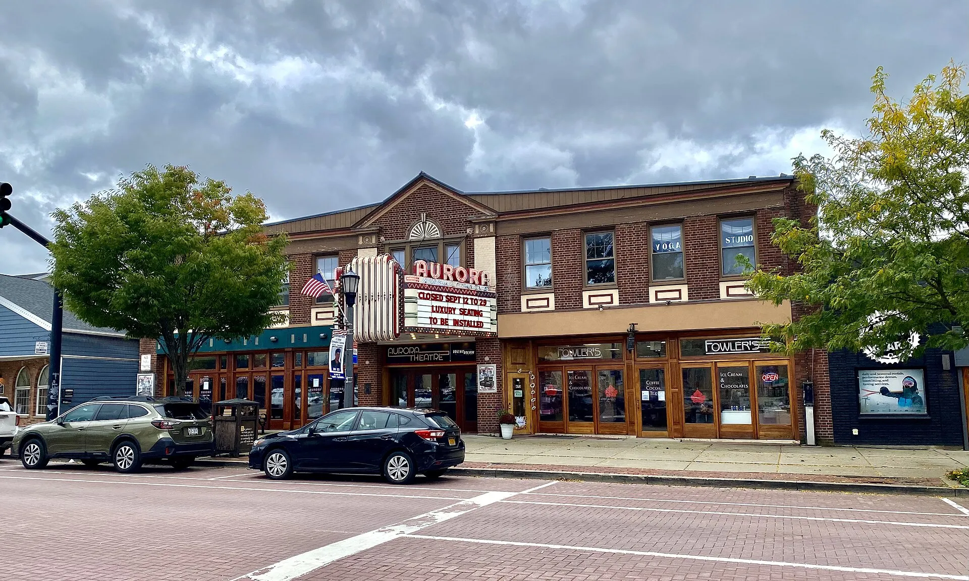 Aurora Theatre, East Aurora