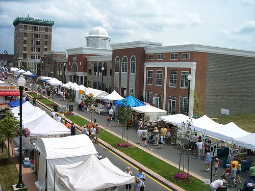 Lockport Arts Fest on Main Street