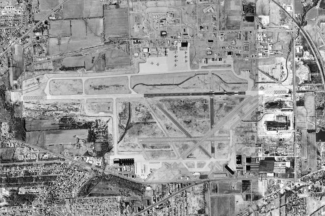 Niagara Falls International Airport (in the Town of Niagara)