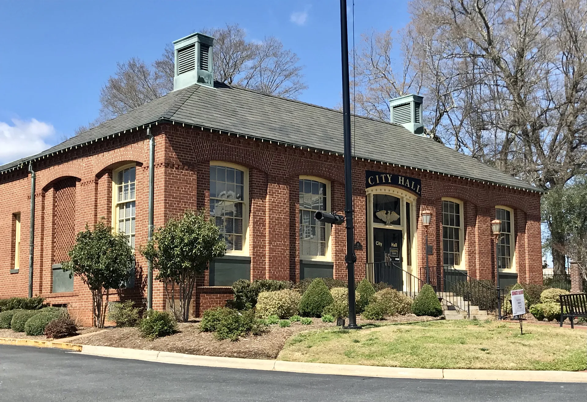 Former Belmont City Hall