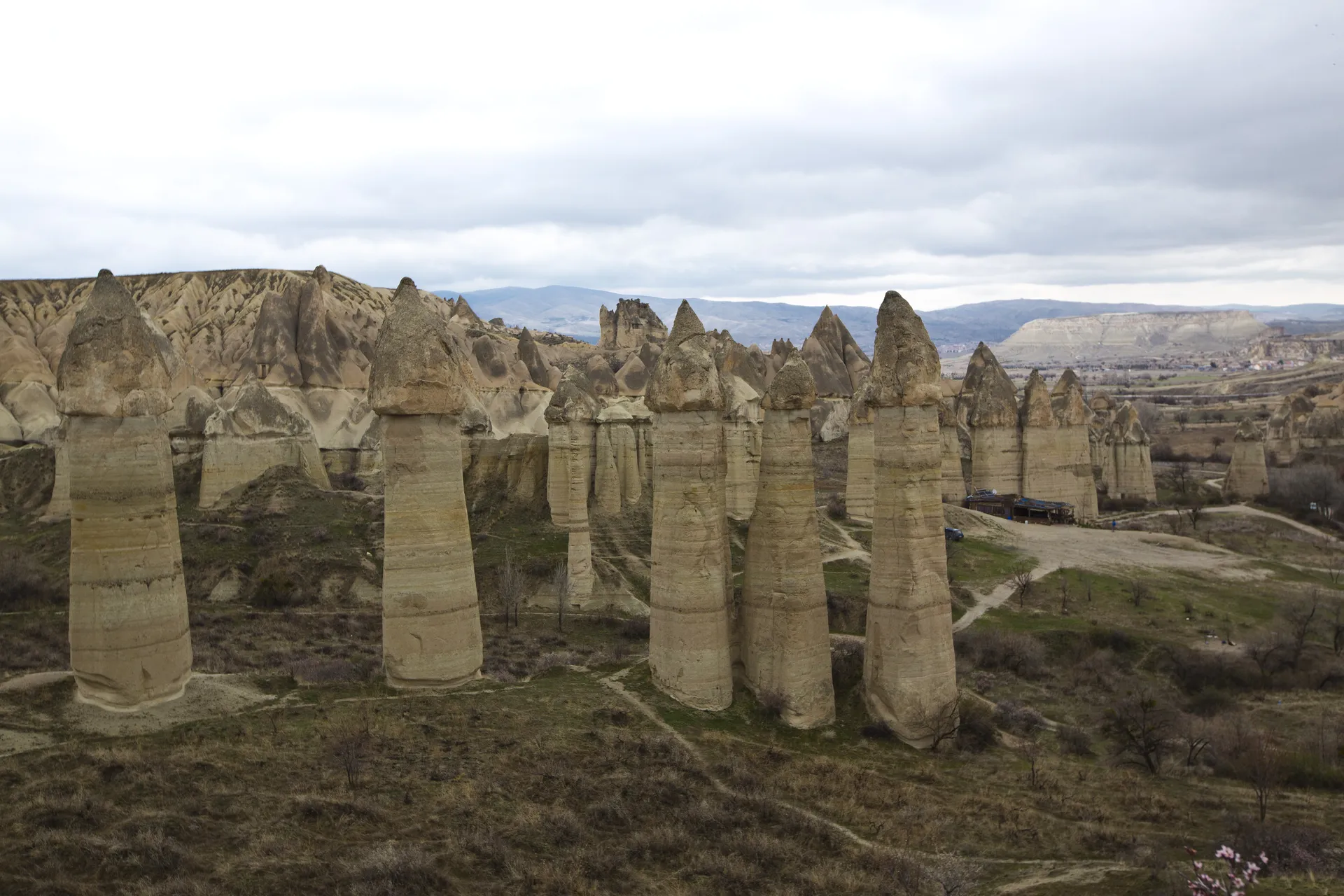 Love Valley - 26466276245