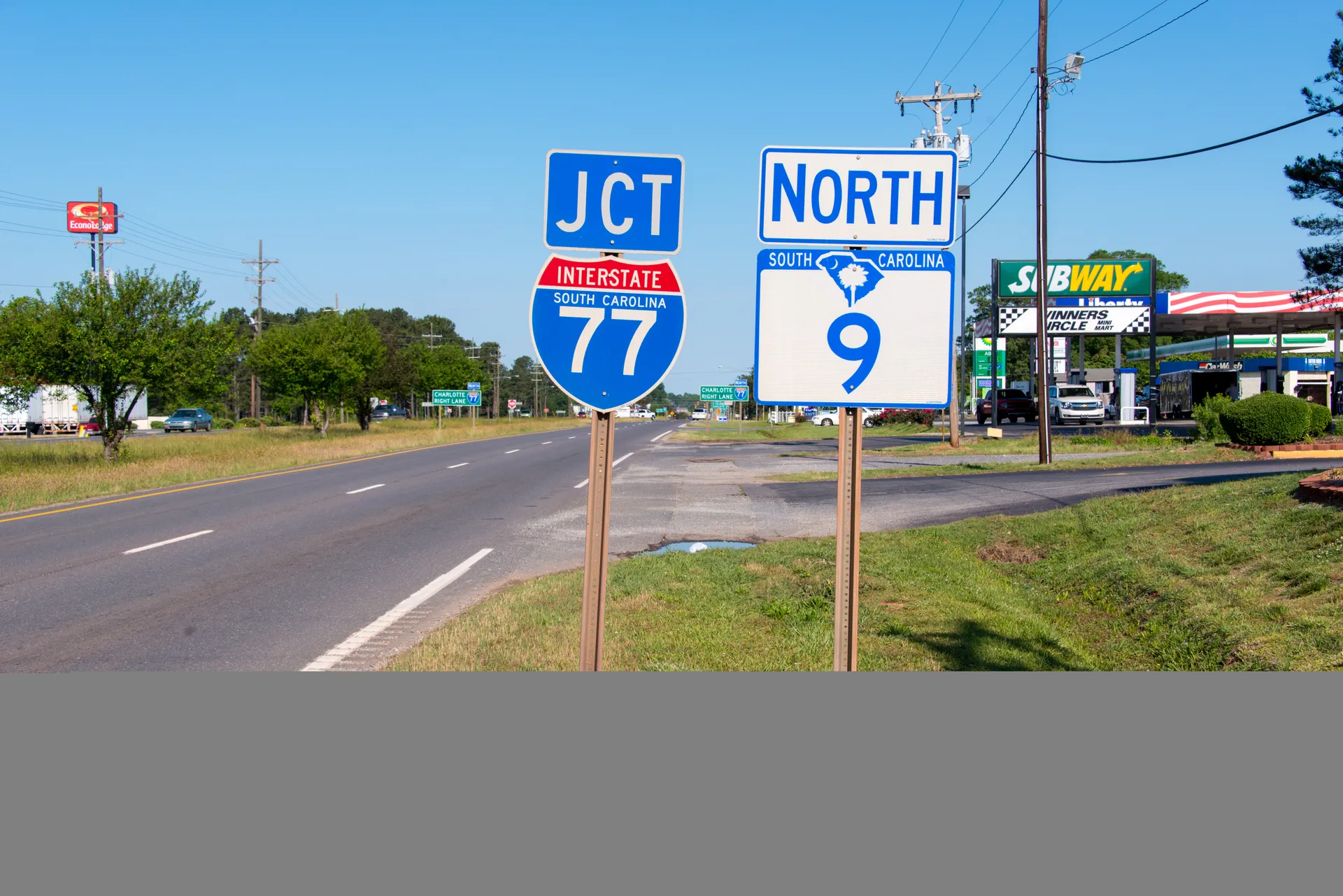 Junction sign for Interstate 77 along northbound South Carolina Highway 9, near Richburg.