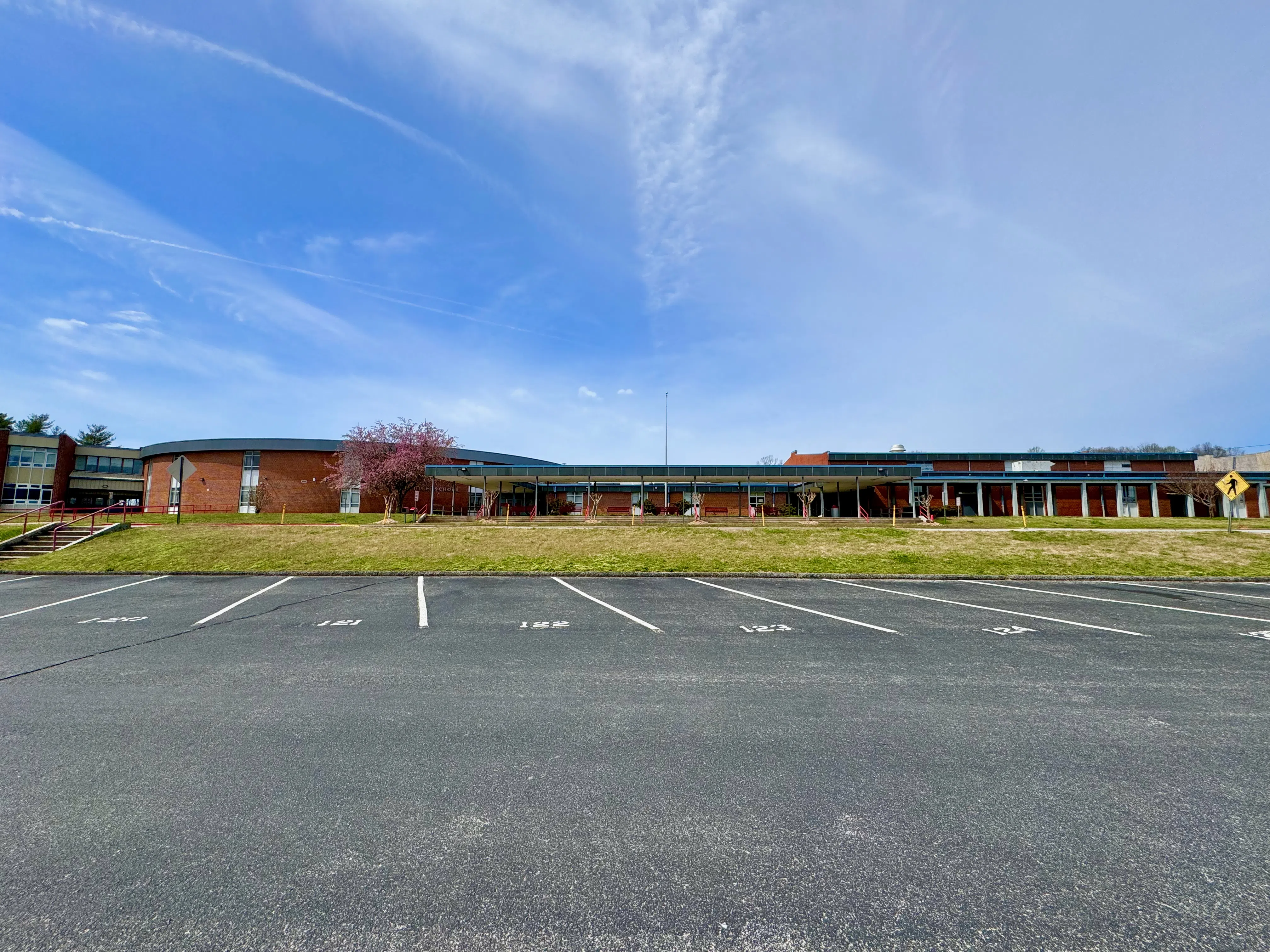 Ooltewah High School in Hamilton County, Tennessee. — License: